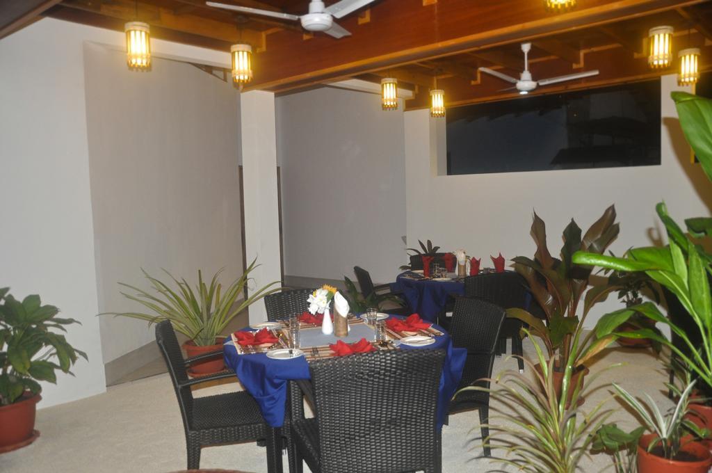 Rasdhoo Relax Inn Extérieur photo