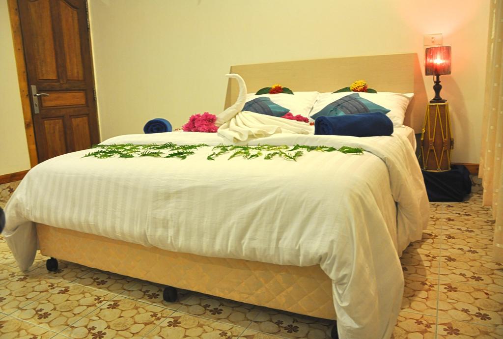 Rasdhoo Relax Inn Extérieur photo